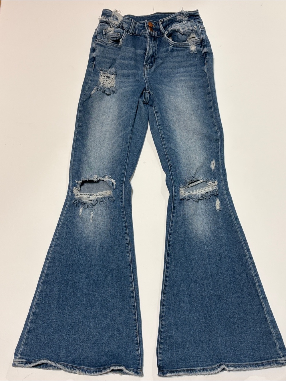Flying Monkey Distressed Flare Jeans Women’s Size 28 Medium Wash